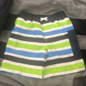 Make a Splash swim trunks 3y